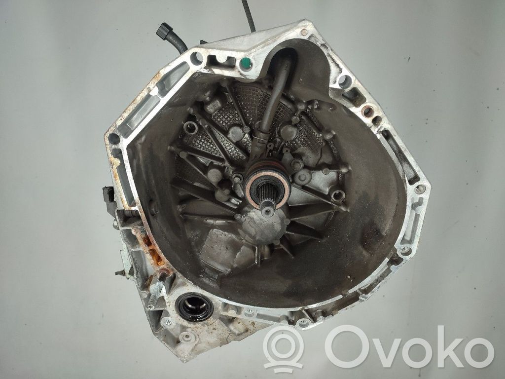 Nissan Qashqai Cutie viteze manuală cu 5 trepte