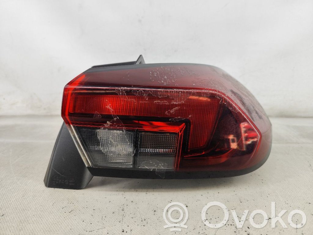Opel Corsa F Lampă spate în caroserie 