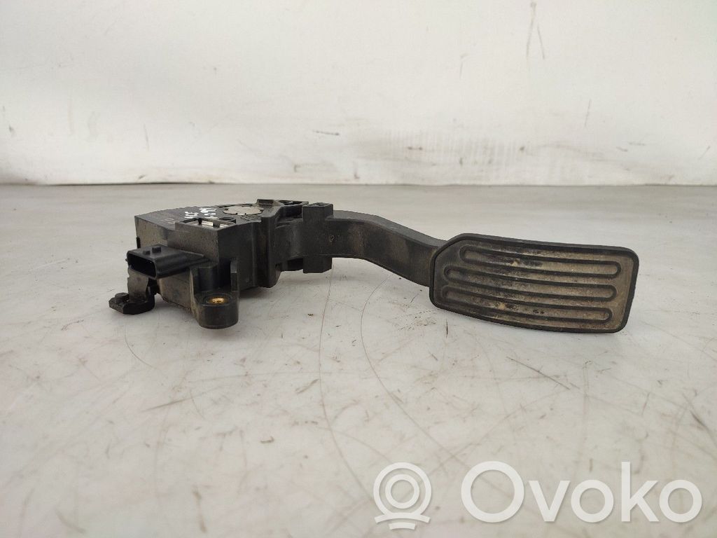 Nissan Juke I F15 Pedale dell’acceleratore