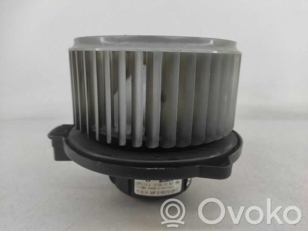 Toyota Corolla Verso E121 Ventilator aerotermă 