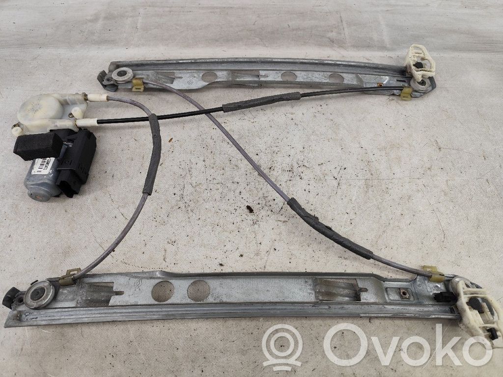 Renault Megane II Macara geam față fără motor