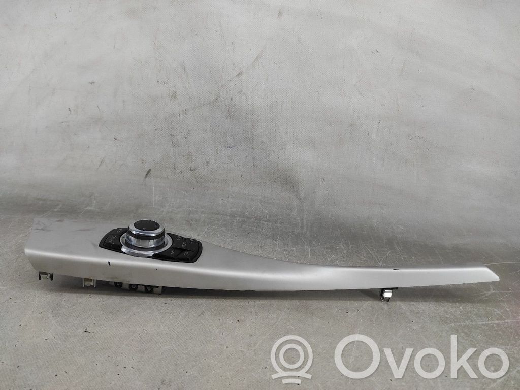 BMW 1 F20 F21 Multifunkcinis valdymo jungtukas/ rankenėlė 