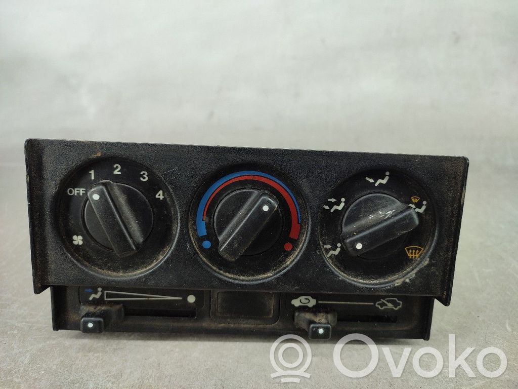Climate control unit   09003090