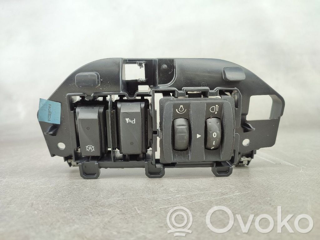 Renault Clio IV Interruptor de control multifunción 
