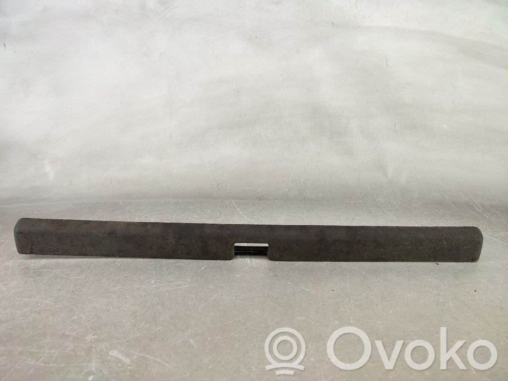 Opel Corsa A Šoninė apdaila (prie lango) 