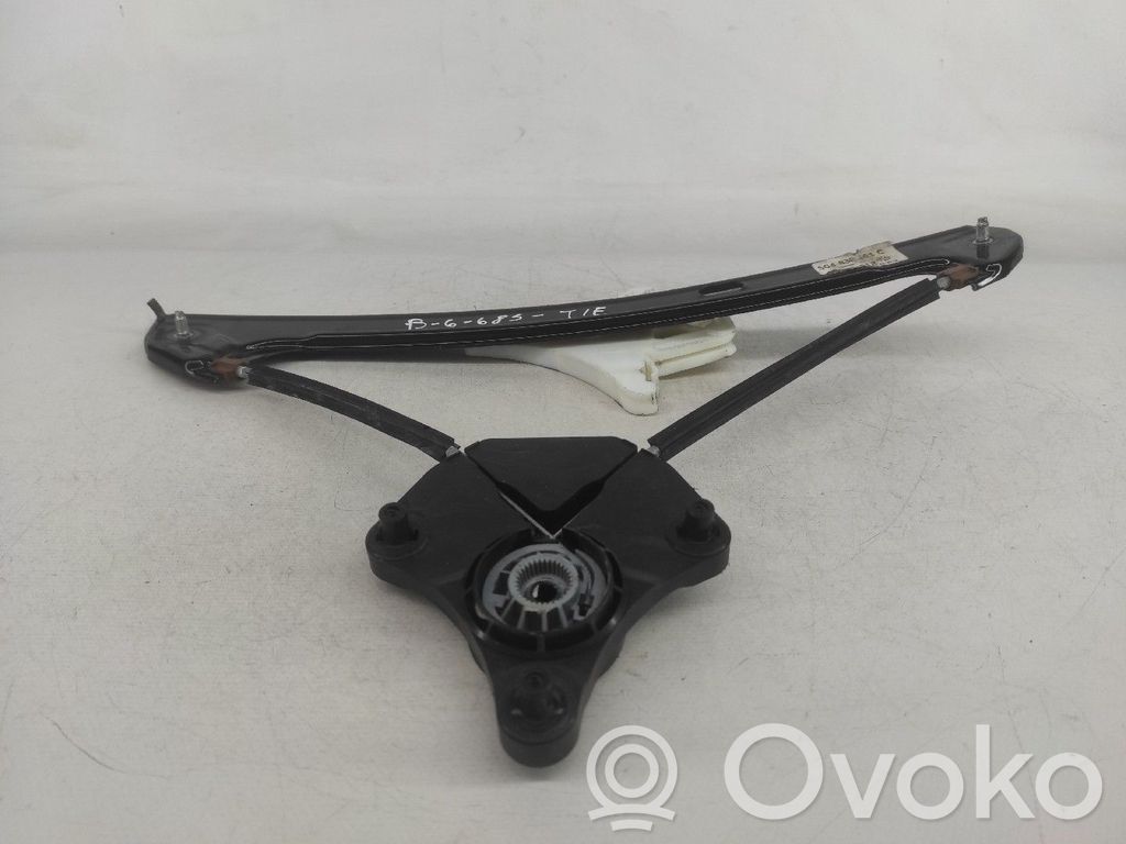 Volkswagen Golf VII Macara geam spate fără motor 