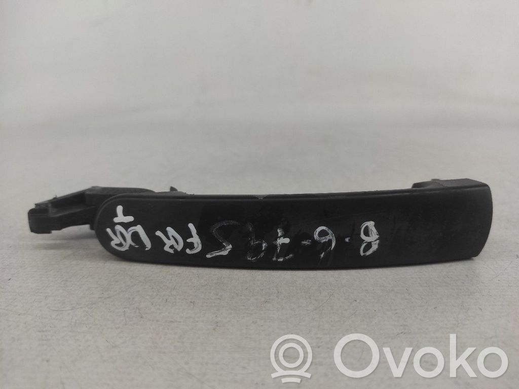 Etuoven ulkokahva   3B0837207