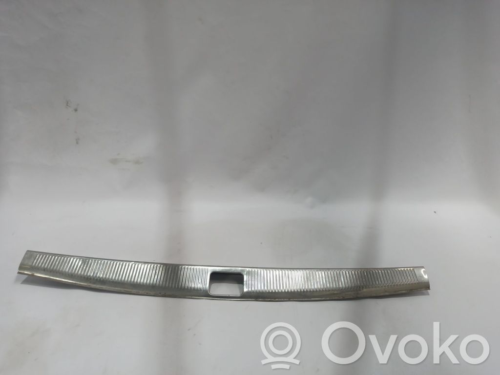 Audi A6 S6 C5 4B Rivestimento laterale del portellone posteriore/bagagliaio