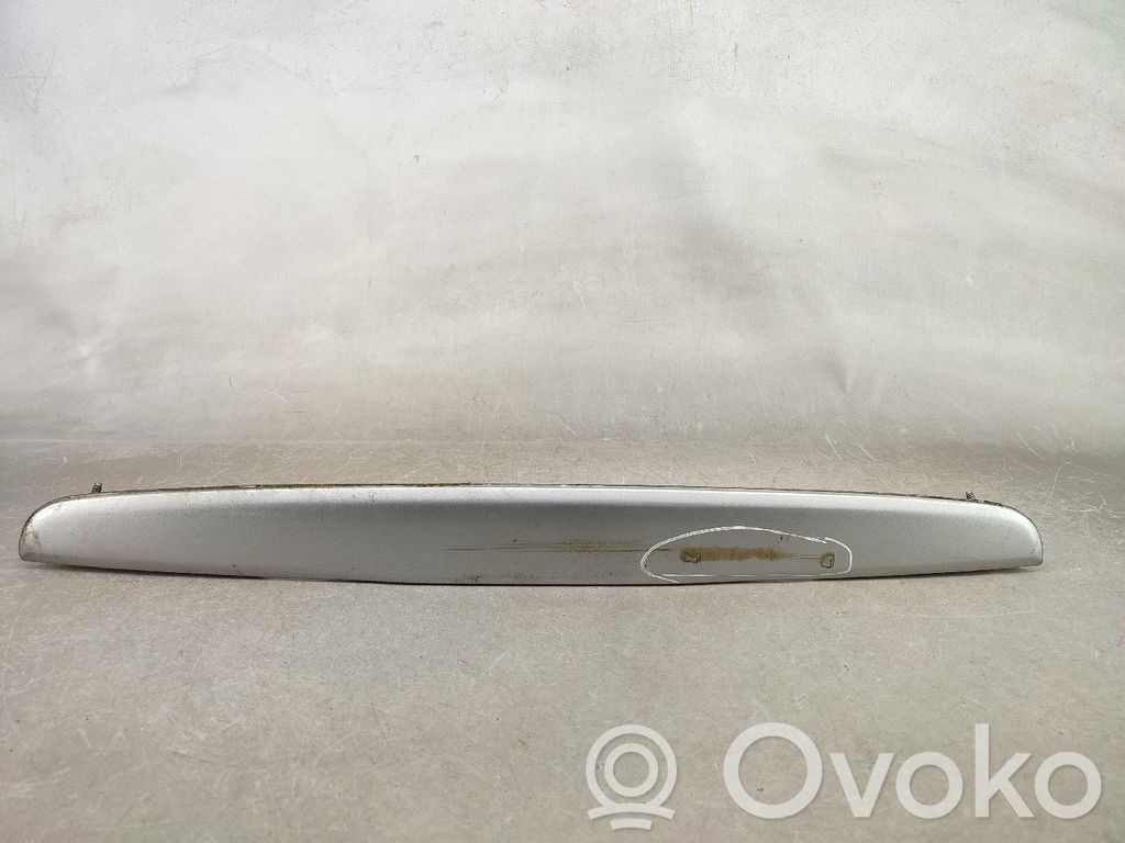 Nissan Almera N16 Boczek / Tapicerka boczna bagażnika 