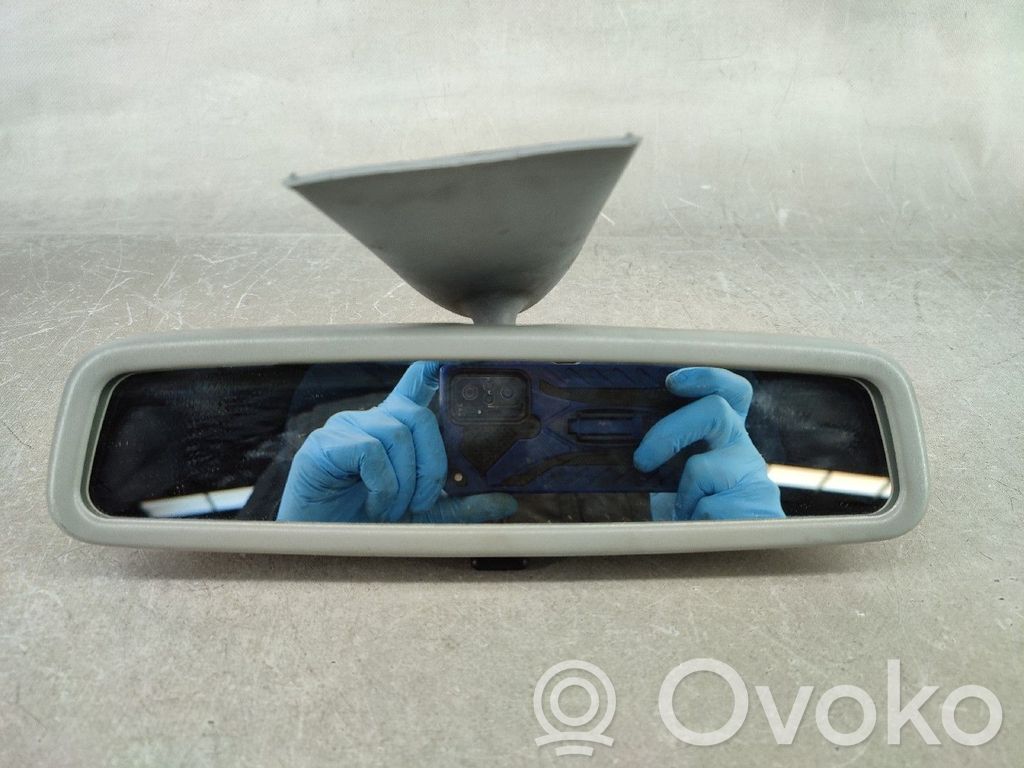 Espejo retrovisor (interior)   E1010485