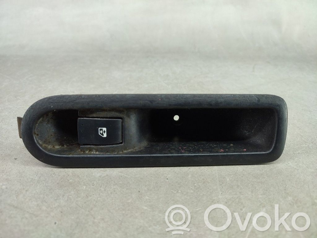 Comutator comandă geamuri electrice   156013870