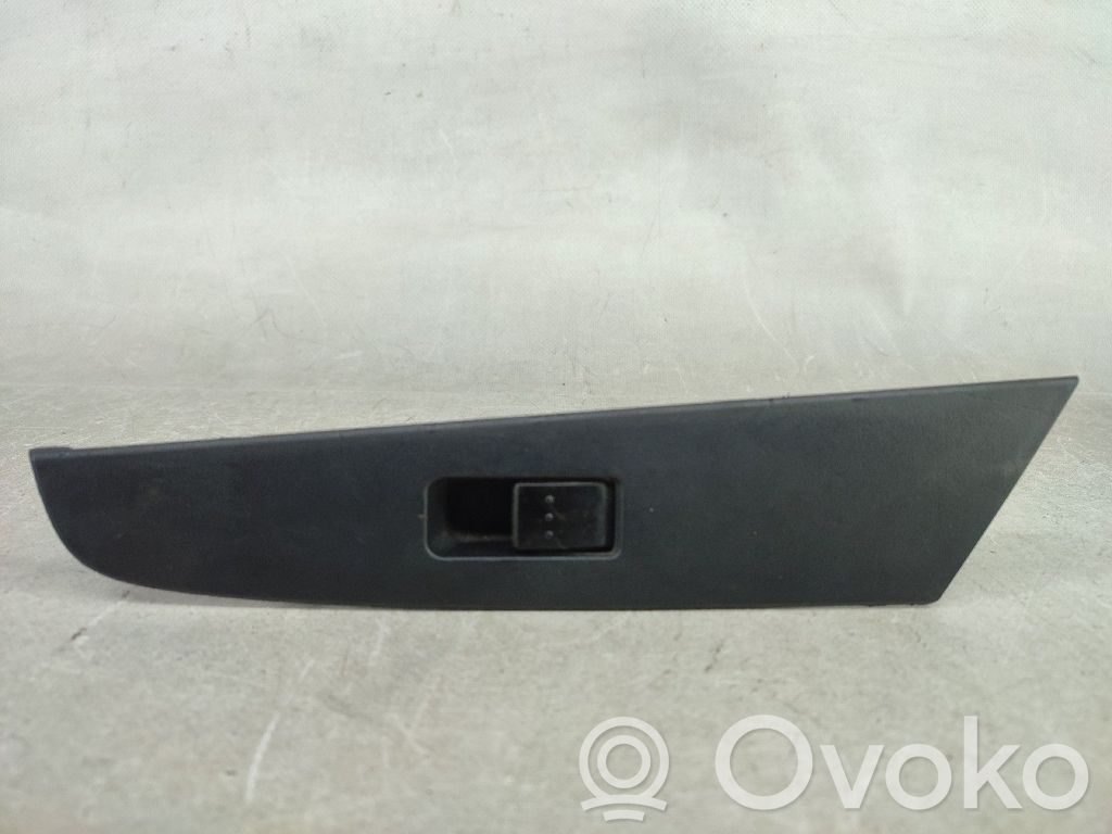 Electric window control switch   03123120BP5K