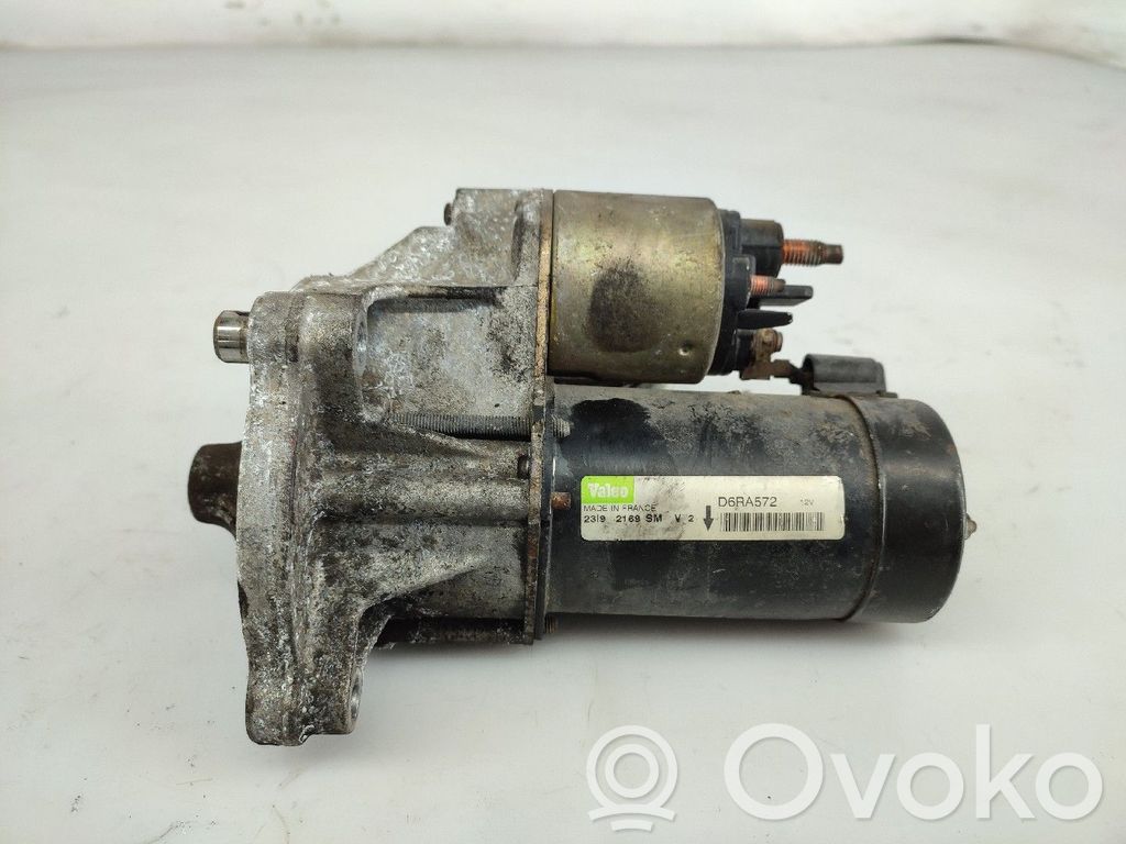 Rozrusznik   D6RA572