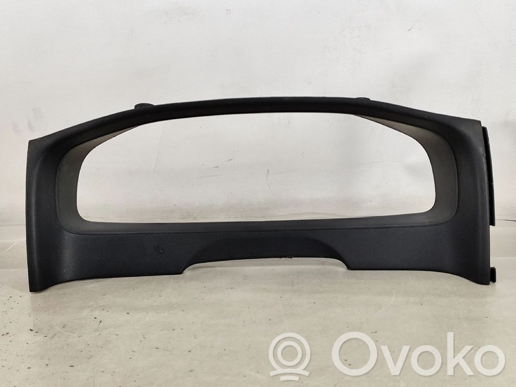 Nissan Almera Moldura del panel