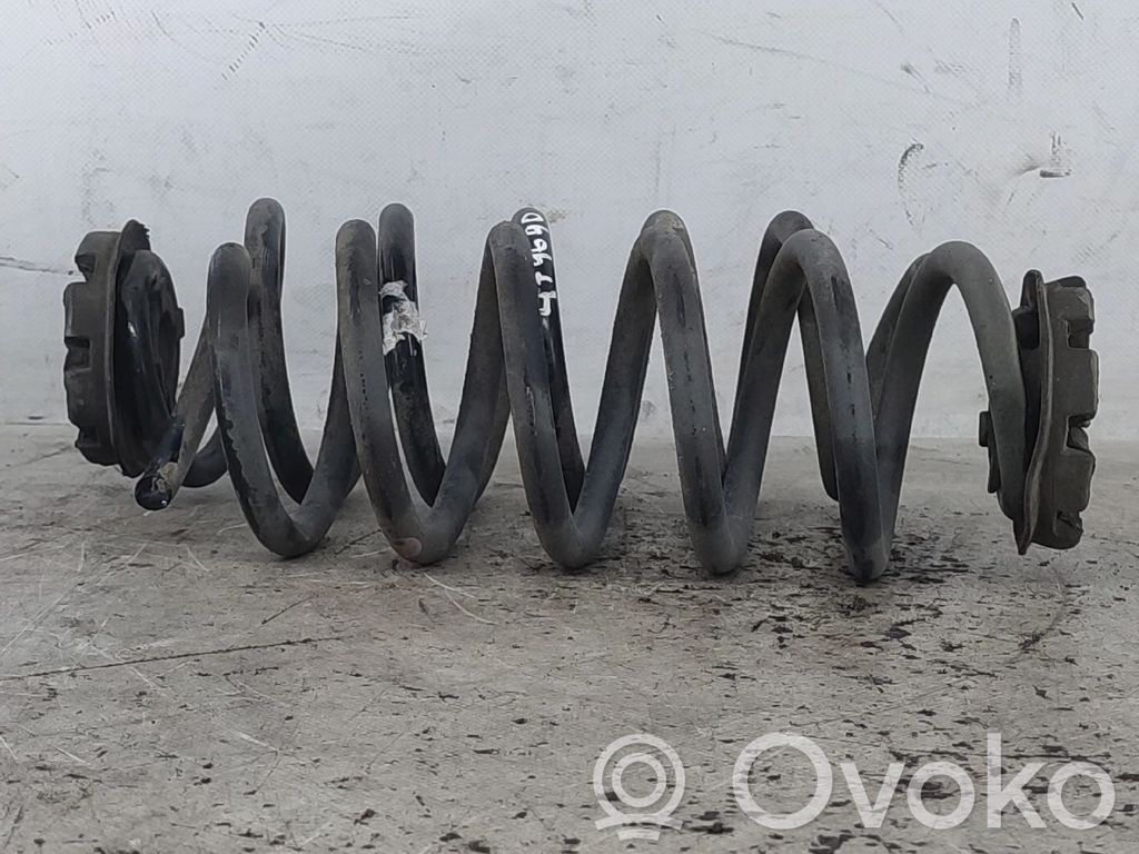 Renault Captur Rear coil spring 