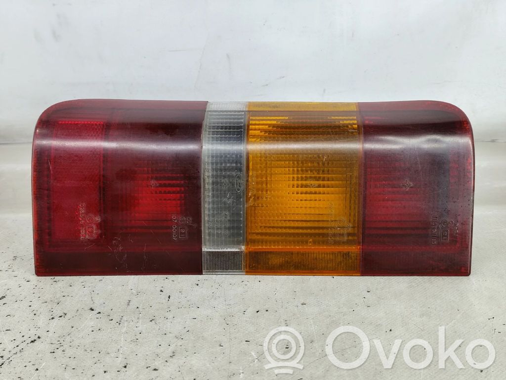 Tailgate rear/tail lights   90VB13405AB