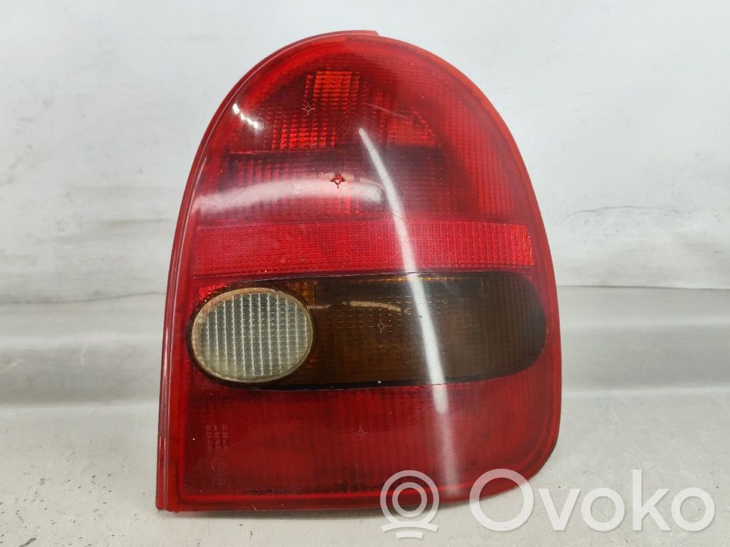 Opel Corsa B Lampă spate în caroserie 