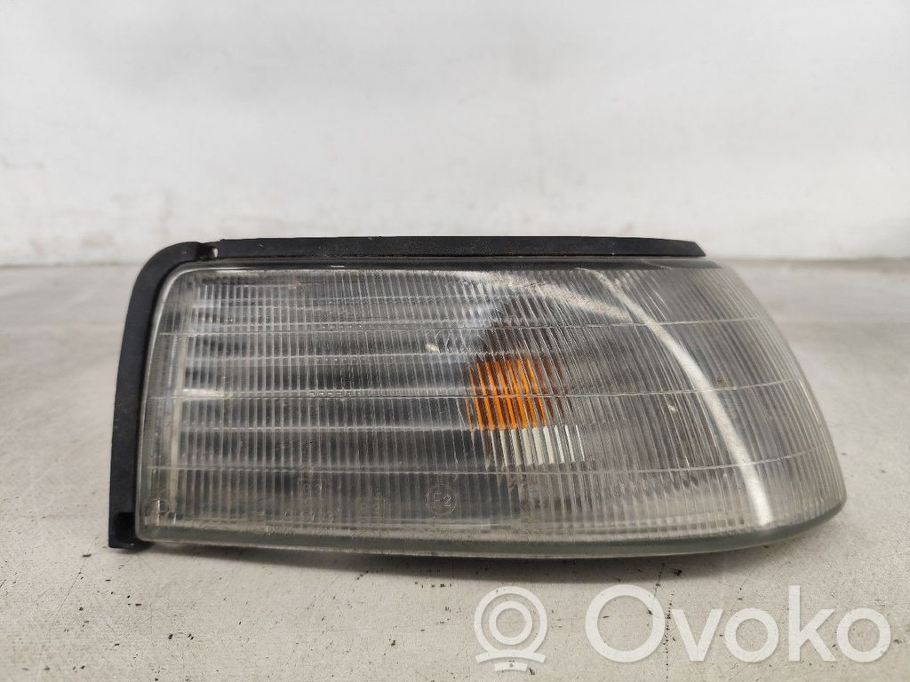 Mazda 626 Front bumper turn signal 