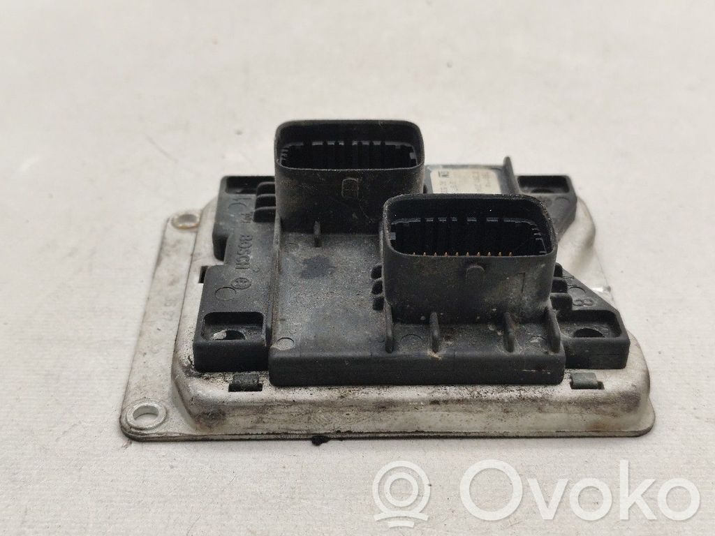 Opel Corsa B Unidad de control/módulo del motor 