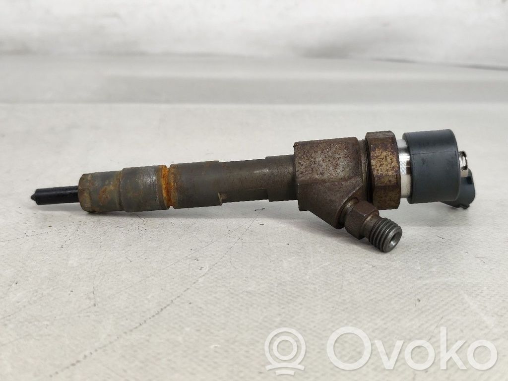 Injecteur de carburant   7700111014,0445110021