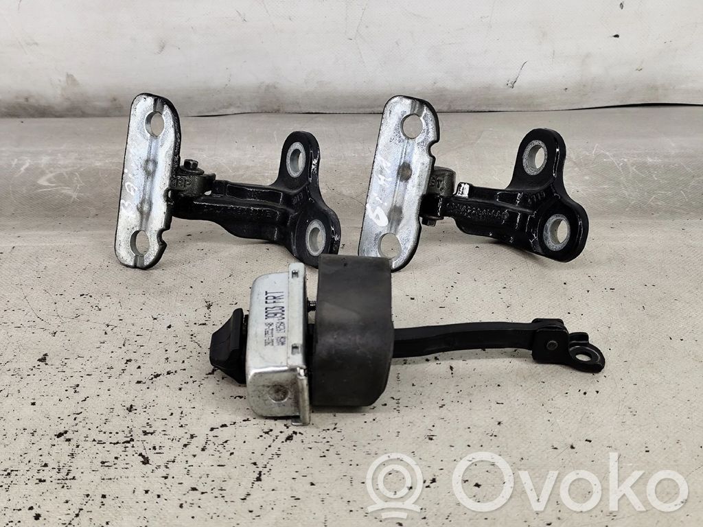 Etuoven pidätin   J9D323552AB,CPLA228A644AE,GPLA228A66AD