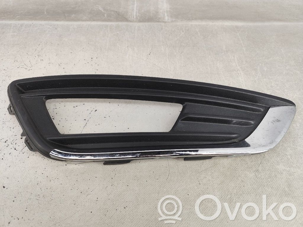 Ford Focus Rejilla delantera 