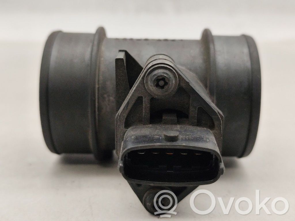 Opel Corsa C Przepływomierz masowy powietrza MAF 