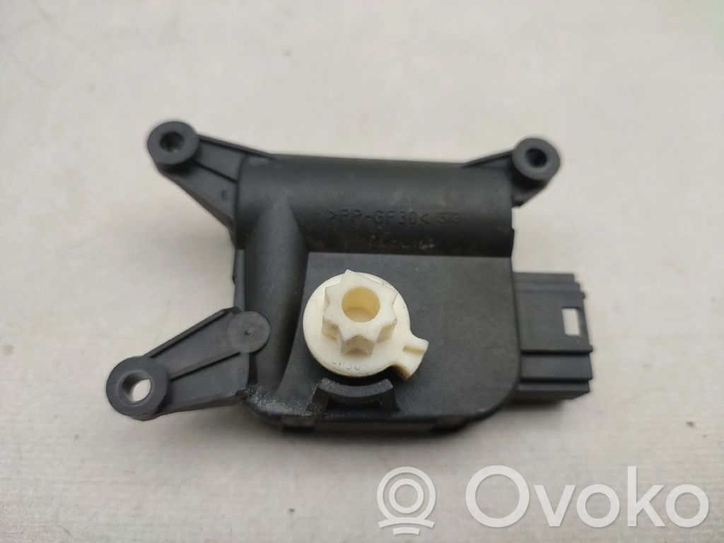 Seat Alhambra (Mk2) Motor/actuator clapetă aer 