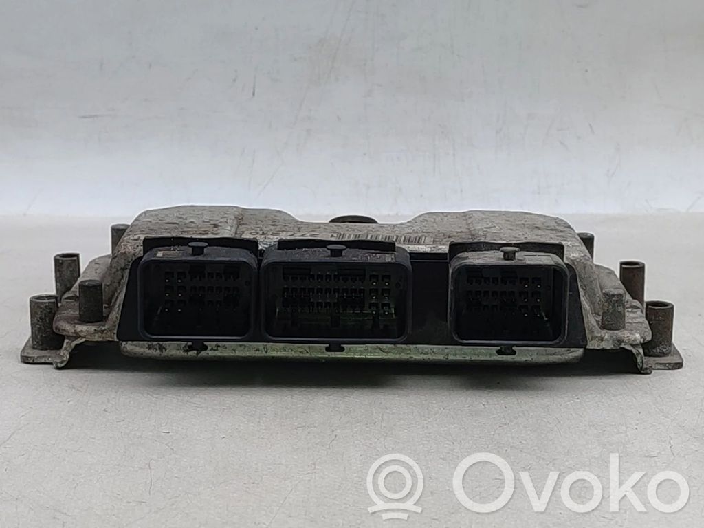 Sterownik / Moduł ECU   1277270,0261206246,9637838780