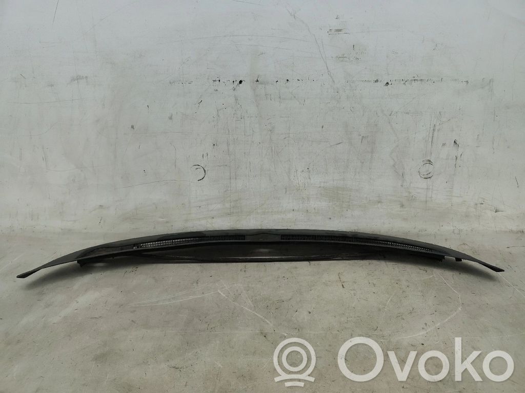 Opel Astra F Wiper trim 