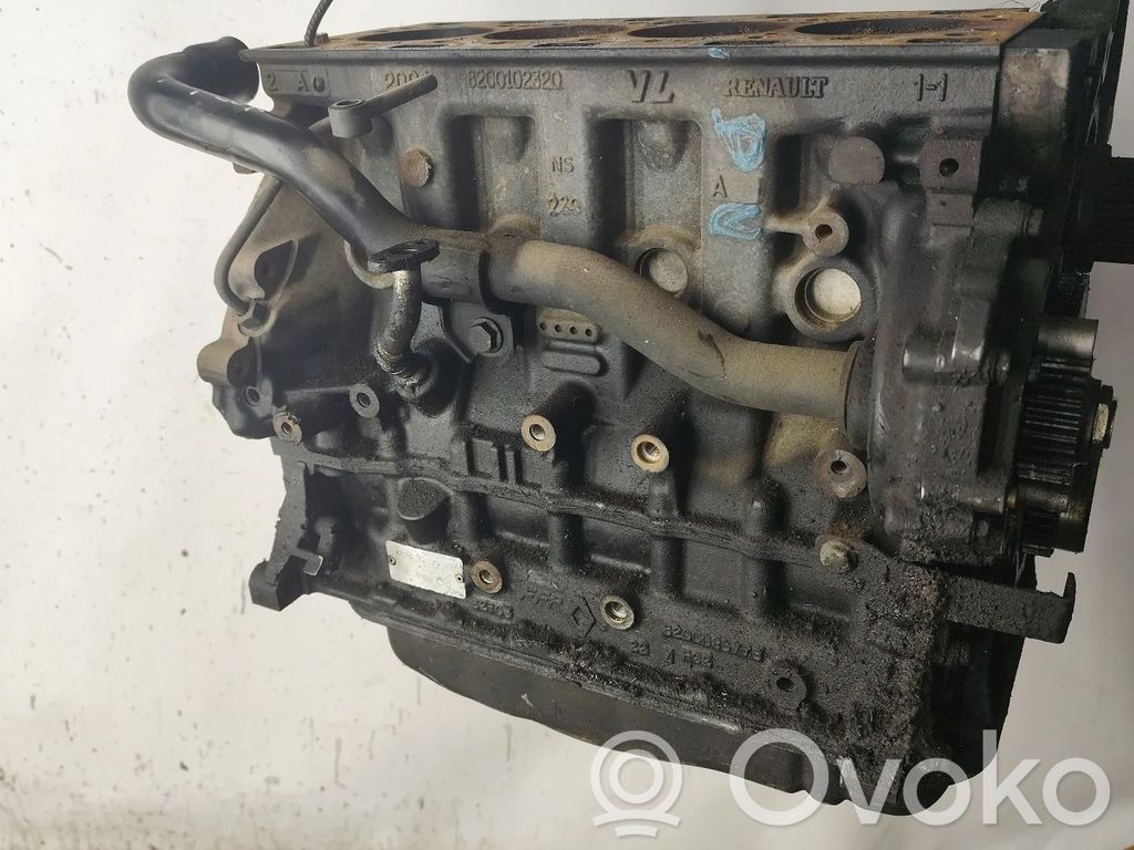 Bloc moteur   8200102320