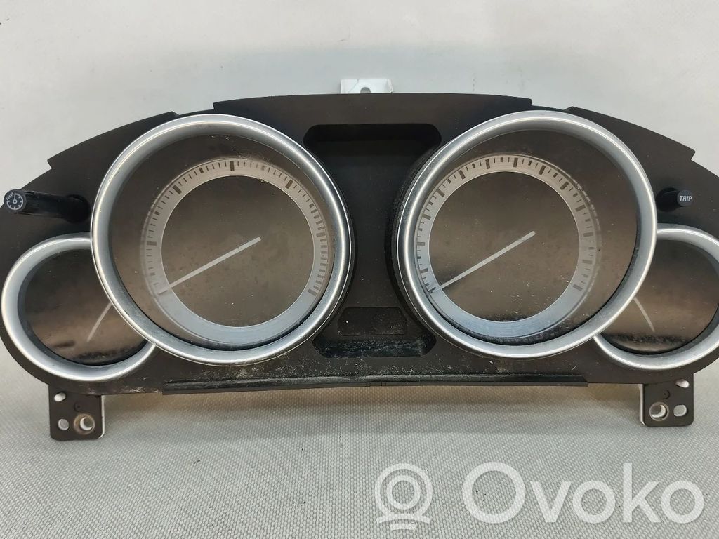Geschwindigkeitsmesser Cockpit   1GGAJ7D