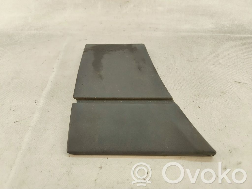Rear arch trim   7700756014,ESQUERDO