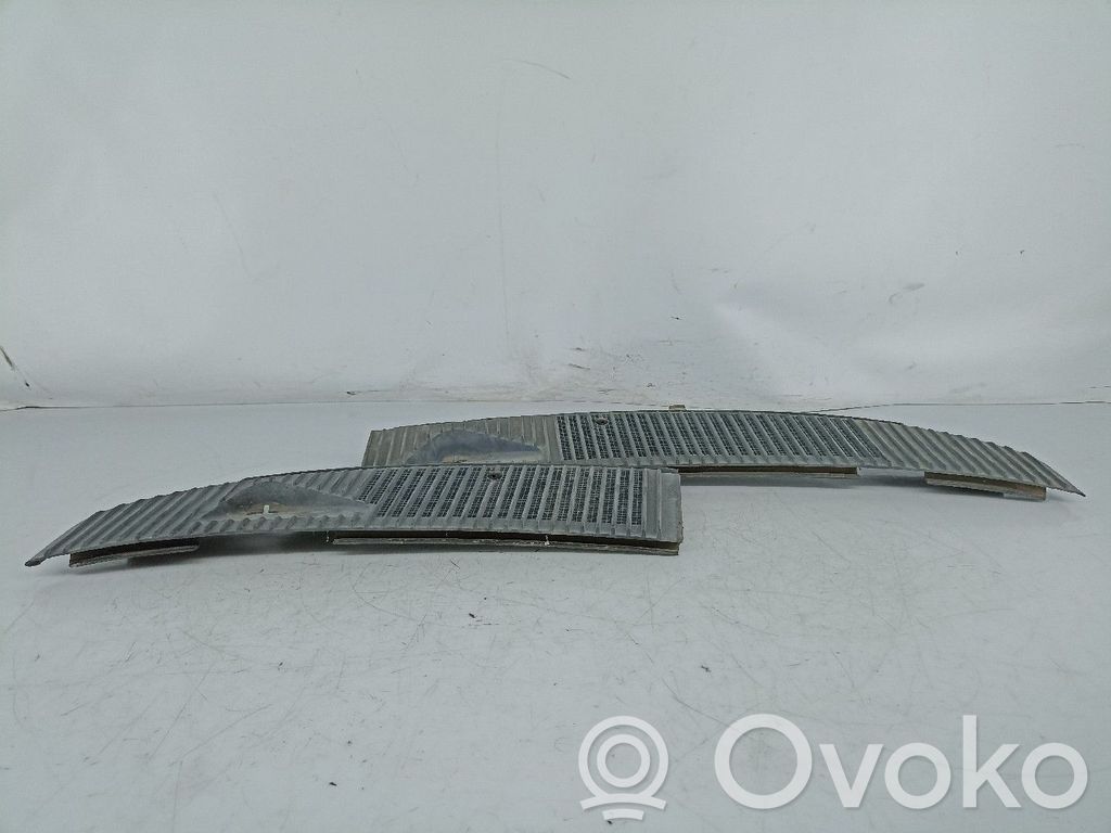 Wiper trim   90186841,90186842