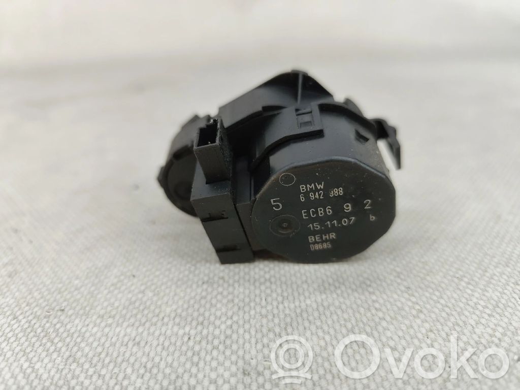 Gaisa vārsta motoriņš   6942988,3PINOS