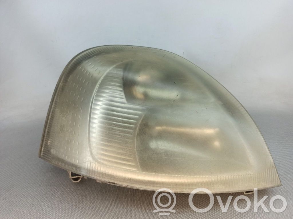 Renault Master II Headlight/headlamp 
