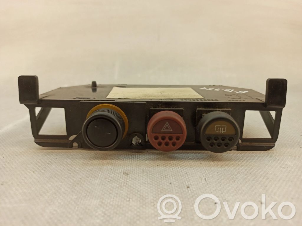 Peugeot 106 Multifunctional control switch/knob 