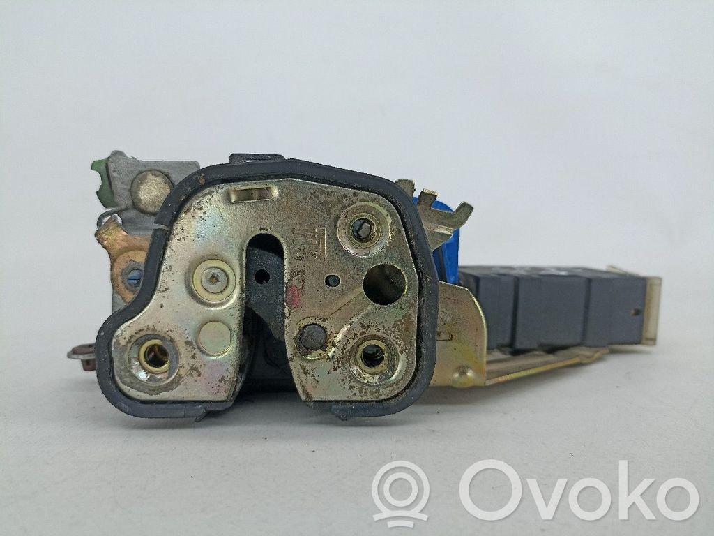 Front door lock   09174581,1101215,605328,6PINOS,90493702