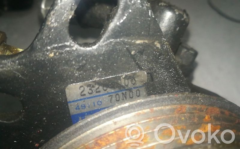 Ohjaustehostimen pumppu   4911070N00