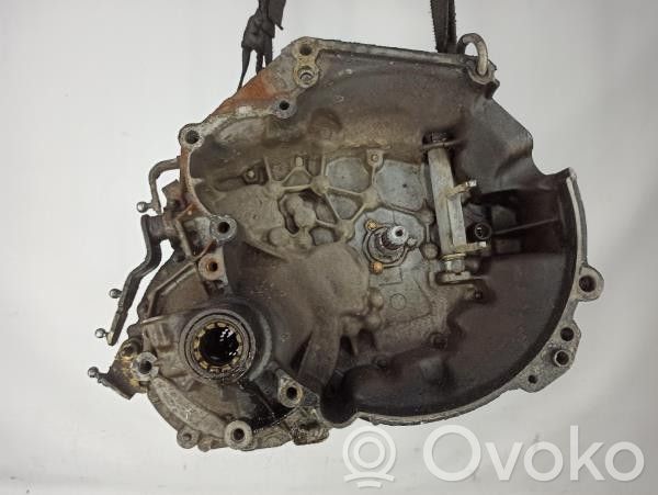 Citroen Saxo Caja de cambios manual de 5 velocidades 