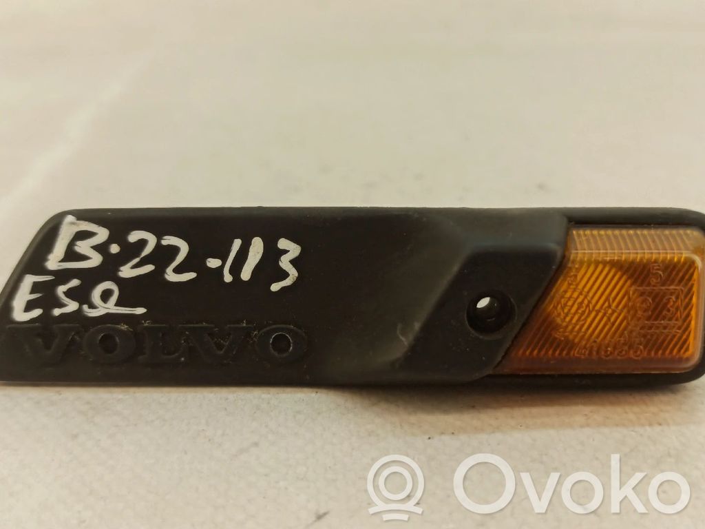 Volvo 440 Blinker vorne Stoßstange 