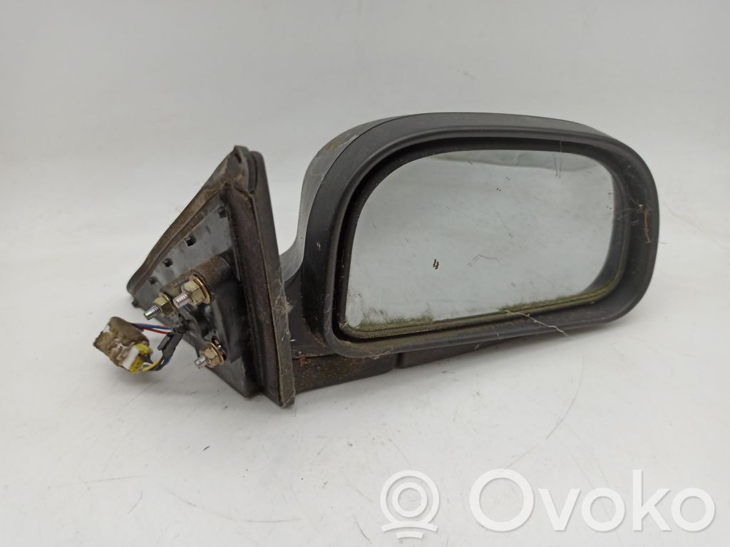 Mitsubishi Galant Front door electric wing mirror 