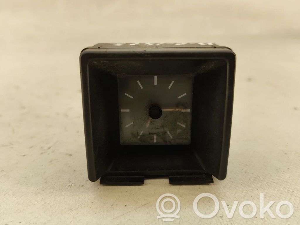 Opel Corsa A Clock 