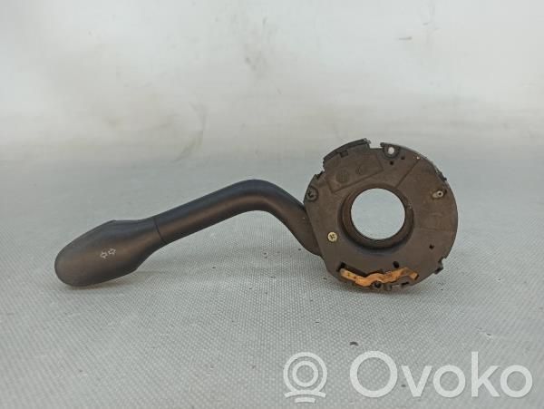 Volkswagen Polo III 6N 6N2 6NF Commodo, commande essuie-glace/phare 
