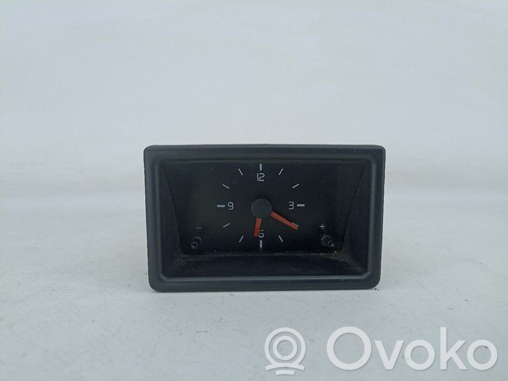 Uhr   466686,3PINOS