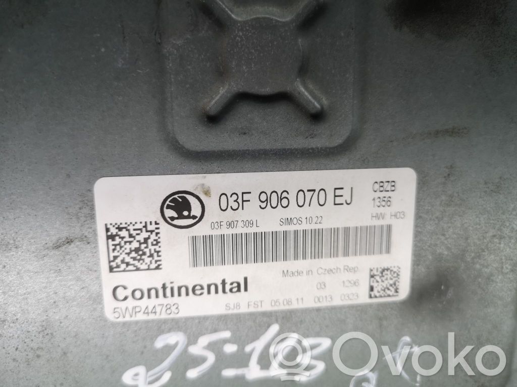 Skoda Roomster (5J) Engine control unit/module 