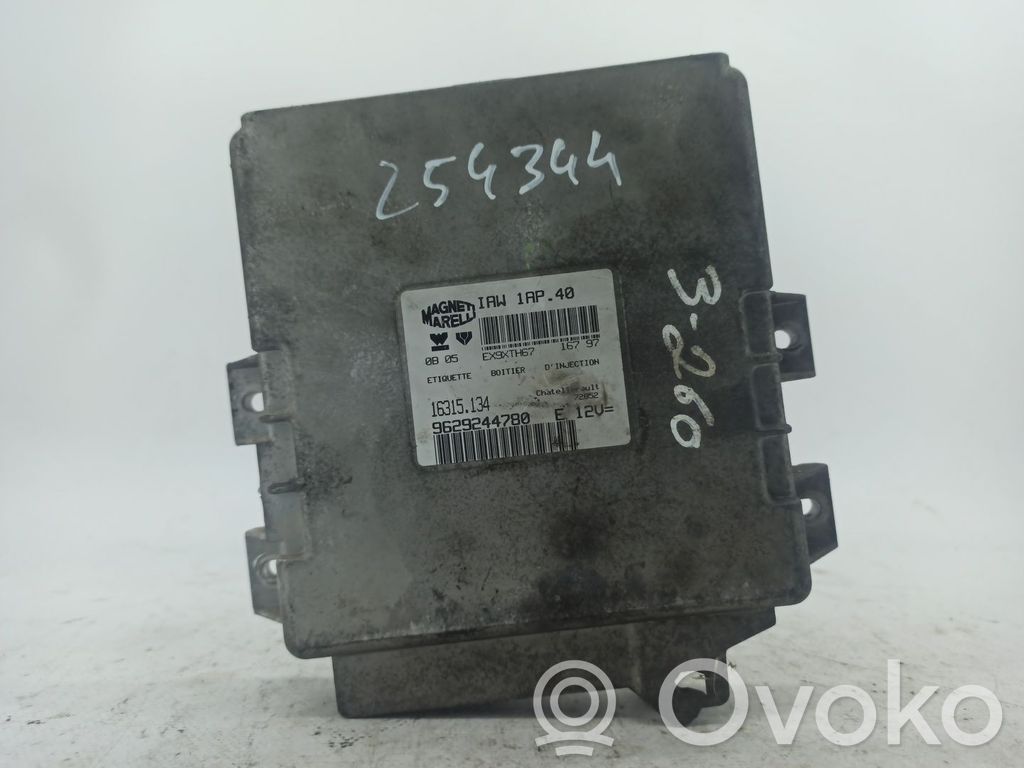 Citroen Berlingo Engine control unit/module 