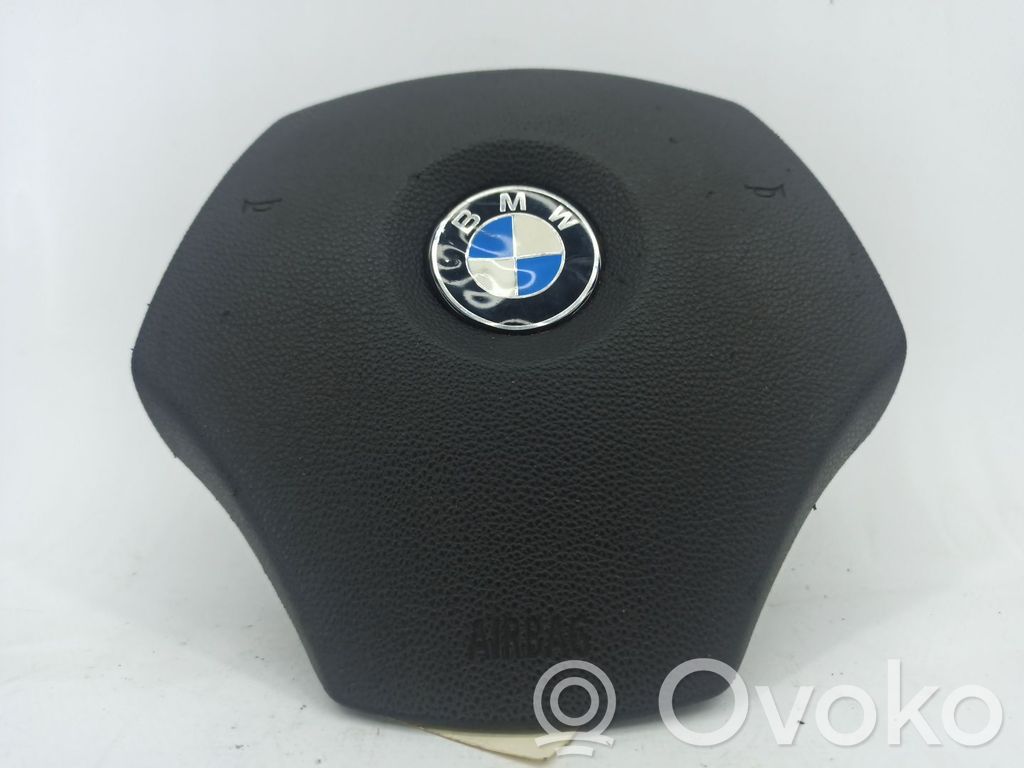 Steering wheel airbag