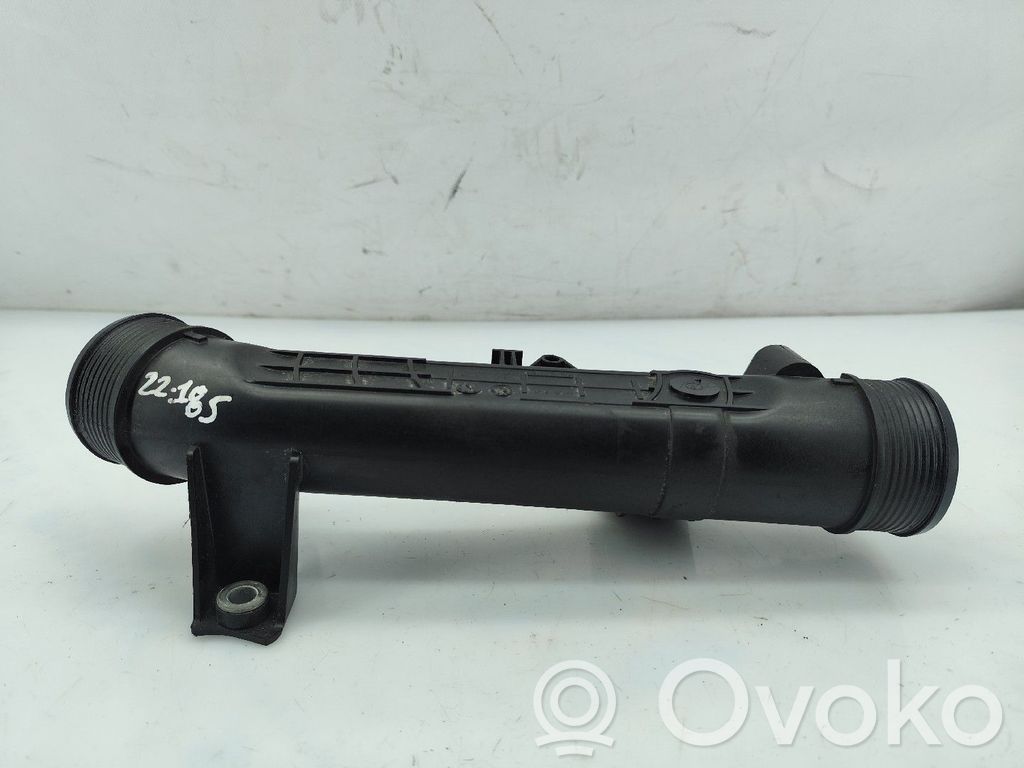 Volvo V40 Furtun/conductă intercooler 