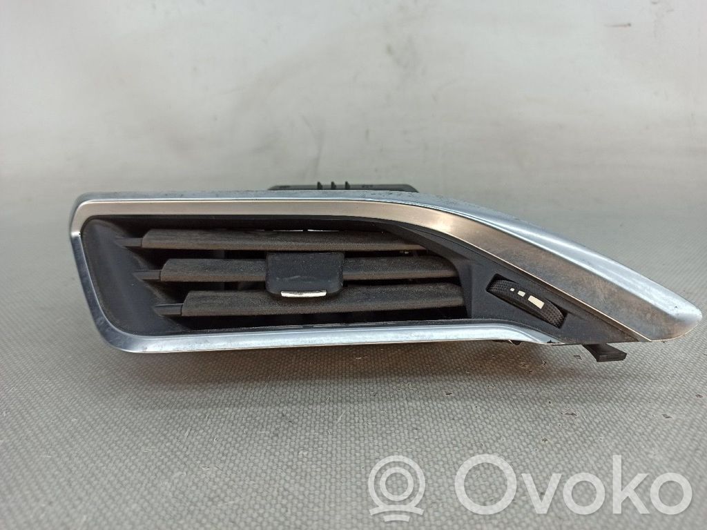 Peugeot 208 I Griglia di ventilazione centrale cruscotto